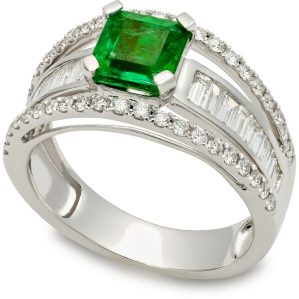 emerald ring