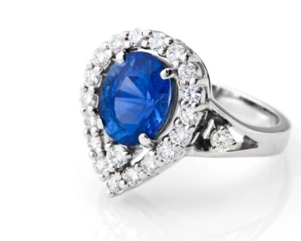 sapphire diamond ring